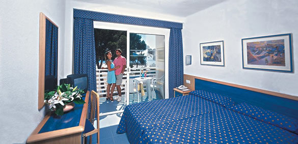 Hotel Palmira Isabela Santa Ponsa Kültér fotó